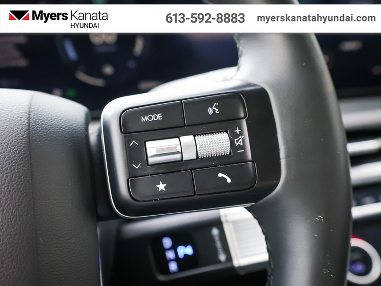 2025 Hyundai Santa Fe Hybrid Preferred w/Trend Pkg Photo