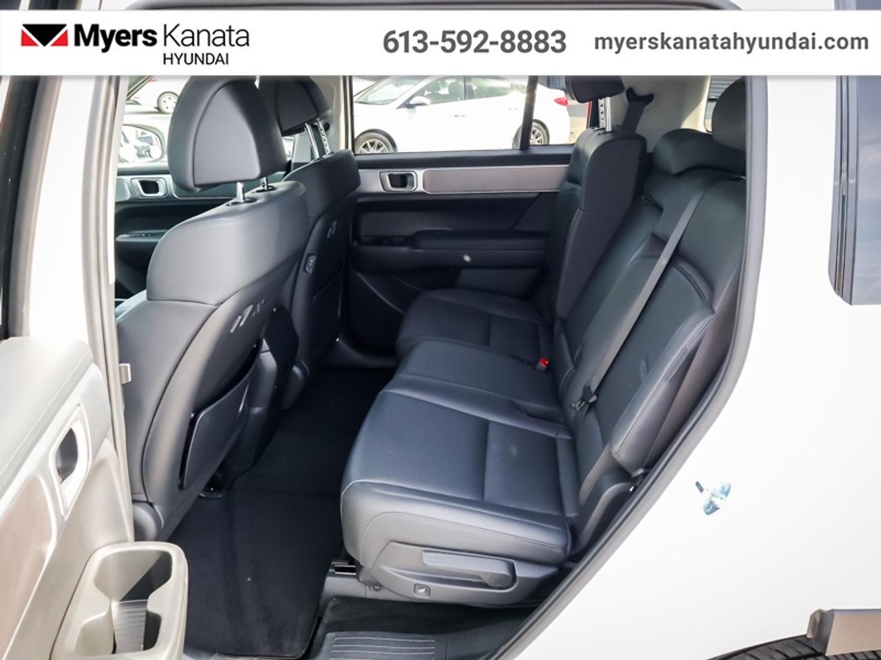 2025 Hyundai Santa Fe Hybrid Preferred w/Trend Pkg Photo