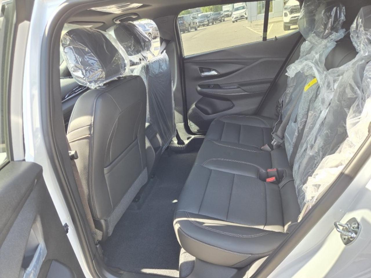 2026 Buick Envista Avenir  - Moonroof -  Leather Seats Photo