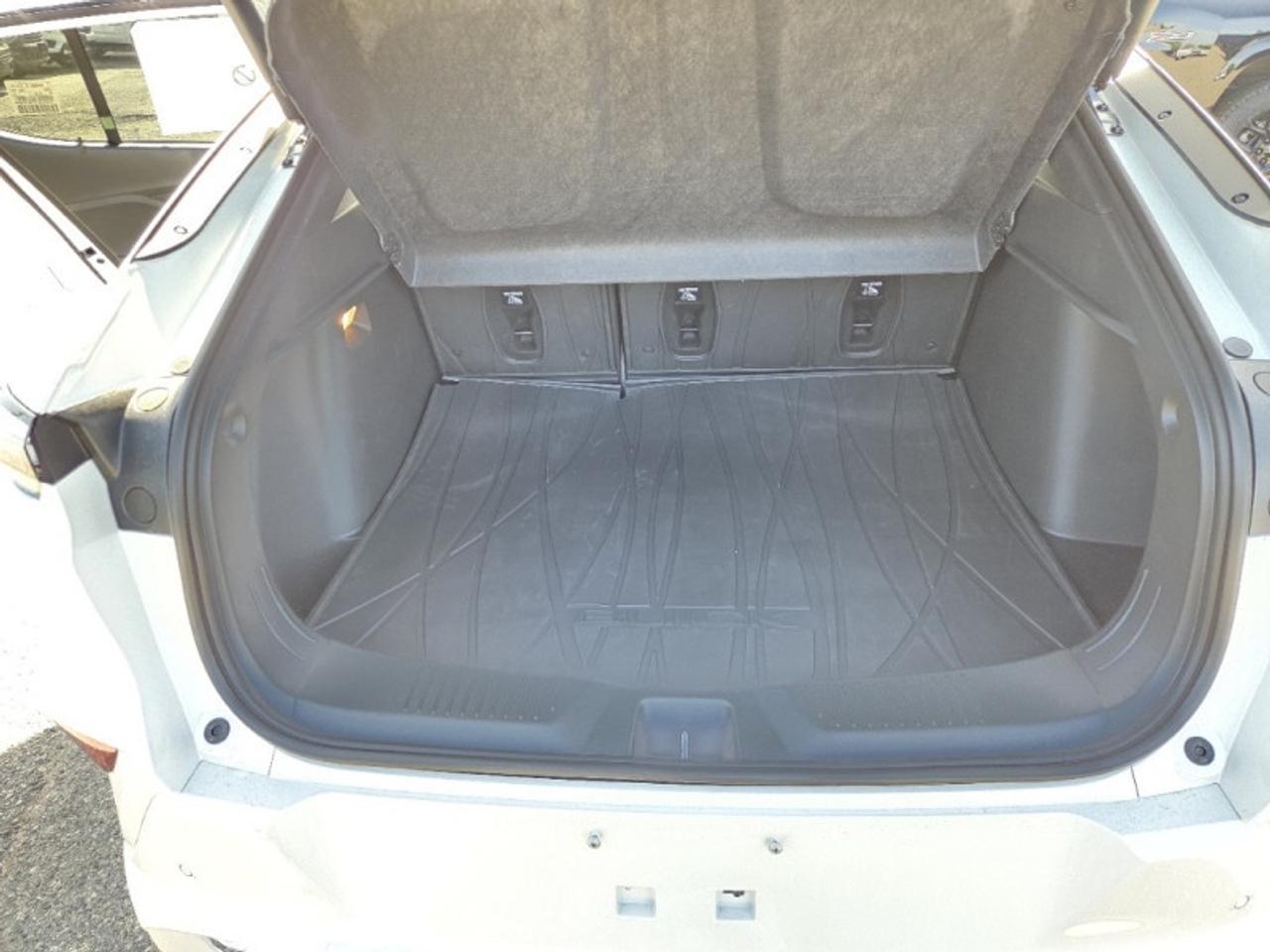 2026 Buick Envista Avenir  - Moonroof -  Leather Seats Photo