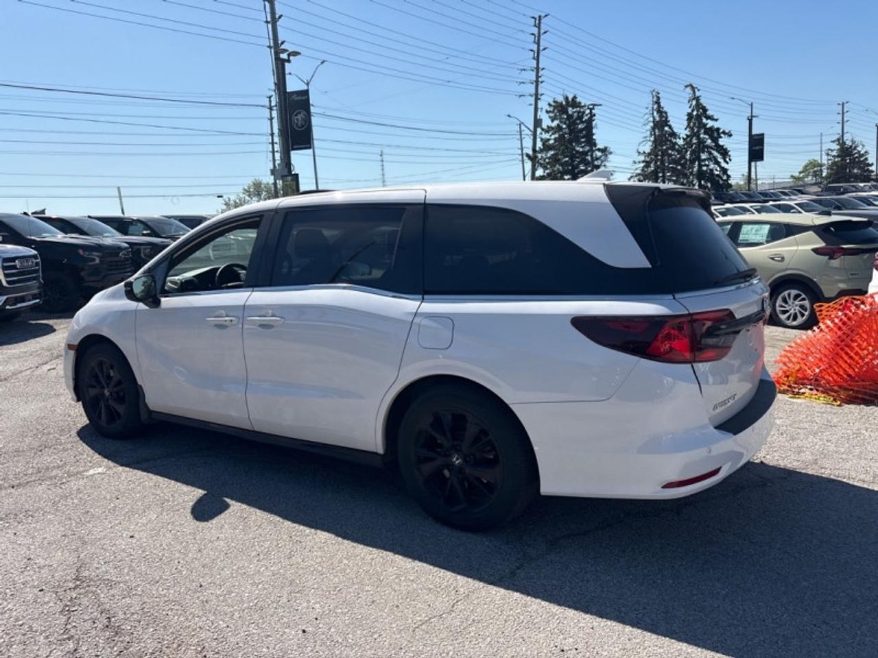 2024 Honda Odyssey Black Edition  SUNROOF|DVD| Photo