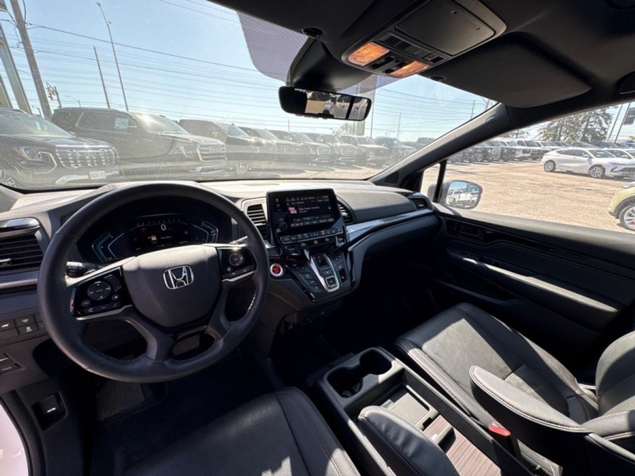 2024 Honda Odyssey Black Edition  SUNROOF|DVD| Photo