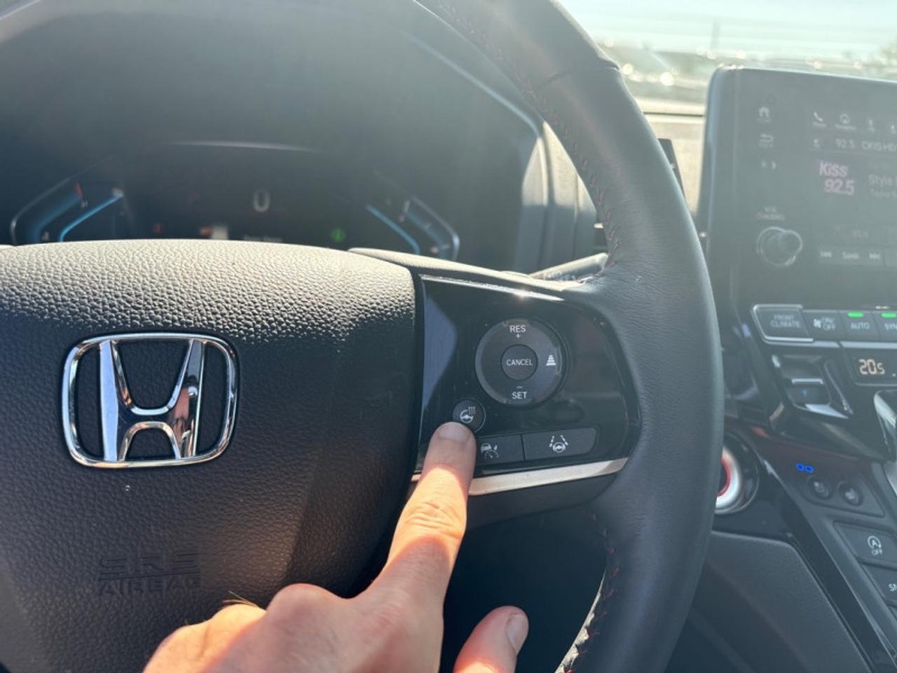 2024 Honda Odyssey Black Edition  SUNROOF|DVD| Photo