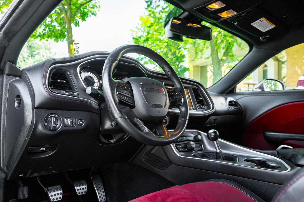 2022 Dodge Challenger R/T SHAKER Photo