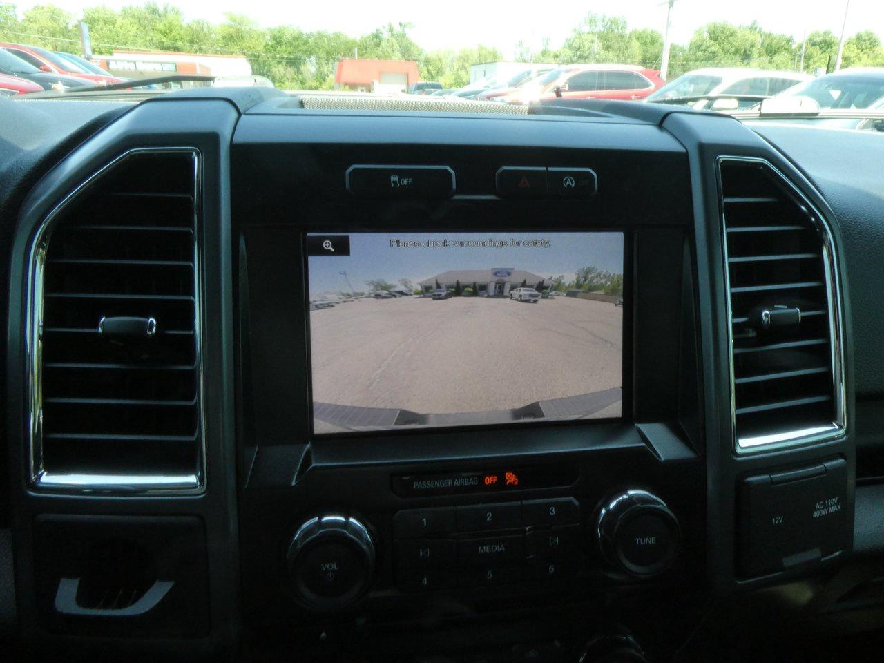 2015 Ford F-150 XLT | Heated Seats | Backup Cam | Nav | Photo