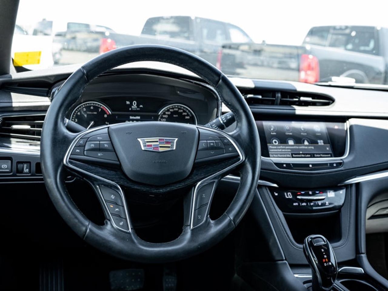 2020 Cadillac XT5 Premium Luxury AWD Photo