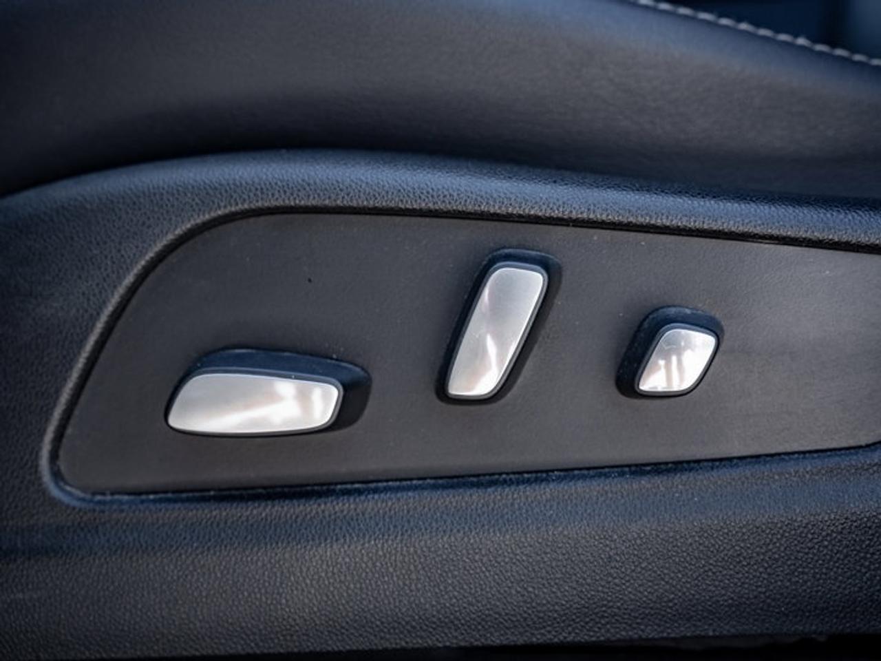 2020 Cadillac XT5 Premium Luxury AWD Photo