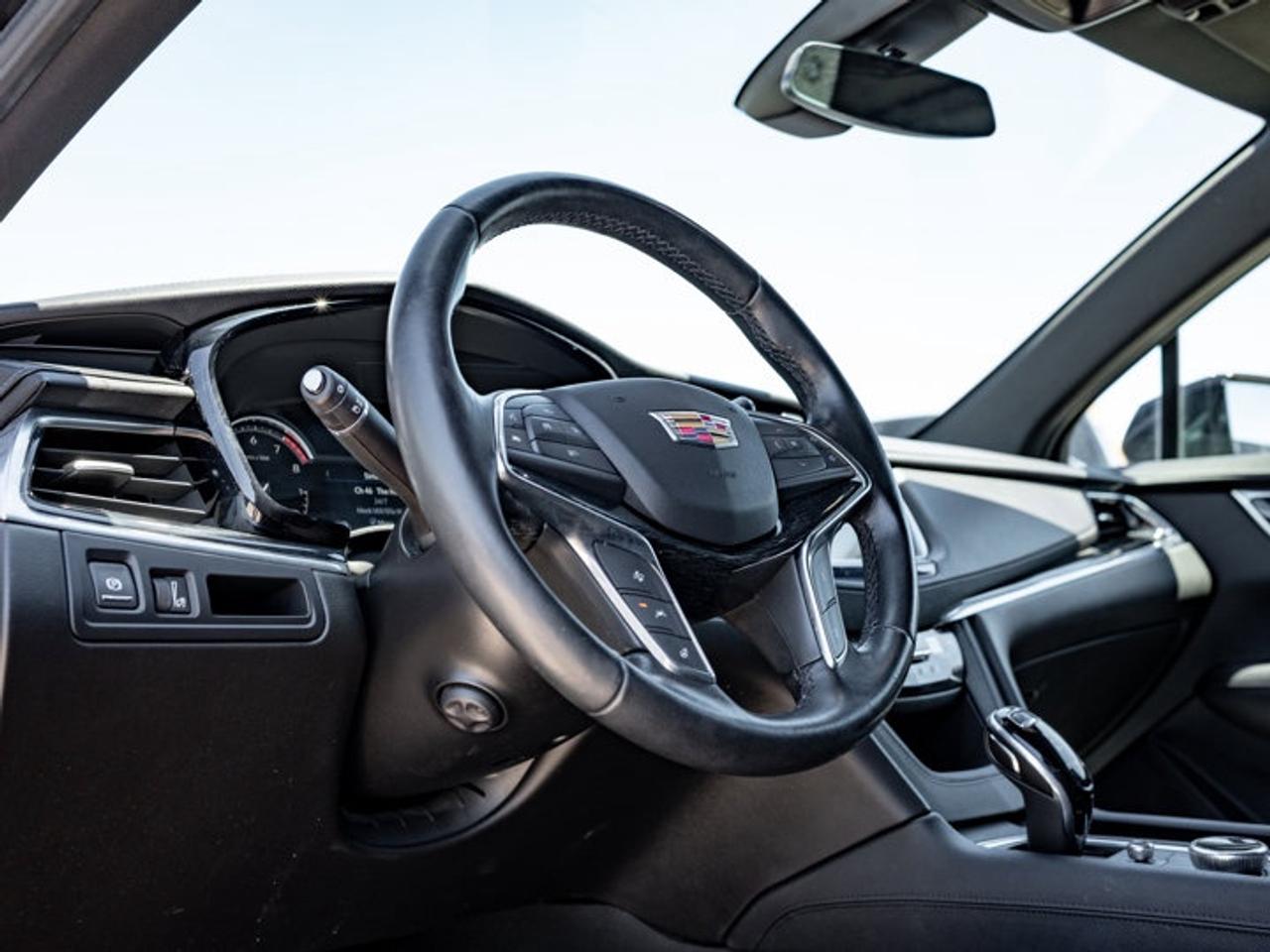 2020 Cadillac XT5 Premium Luxury AWD Photo