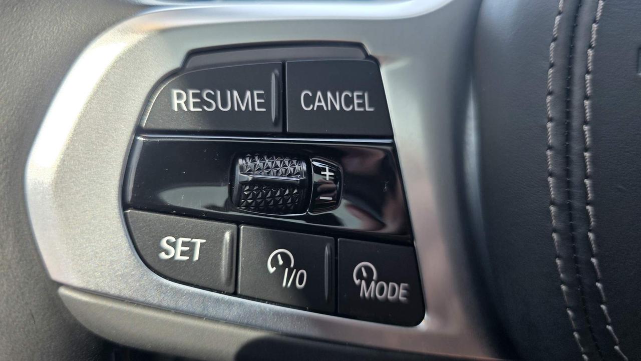 2024 BMW X5 M60i xDrive NO ACCIDENTS! Photo