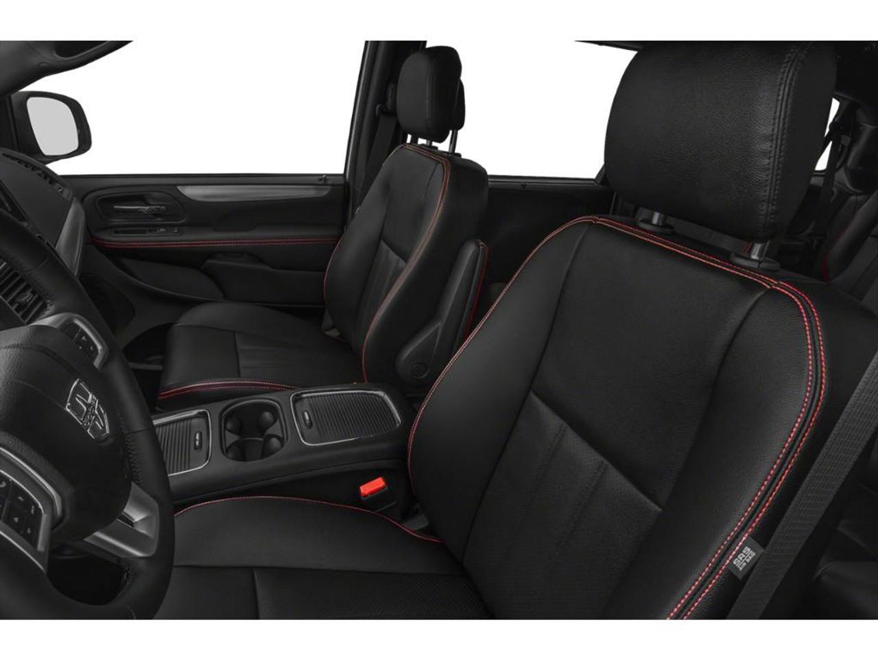 2018 Dodge Grand Caravan GT Photo