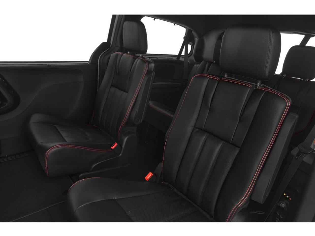 2018 Dodge Grand Caravan GT Photo
