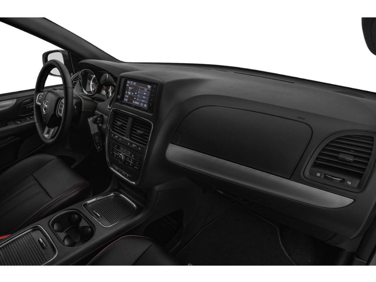2018 Dodge Grand Caravan GT Photo