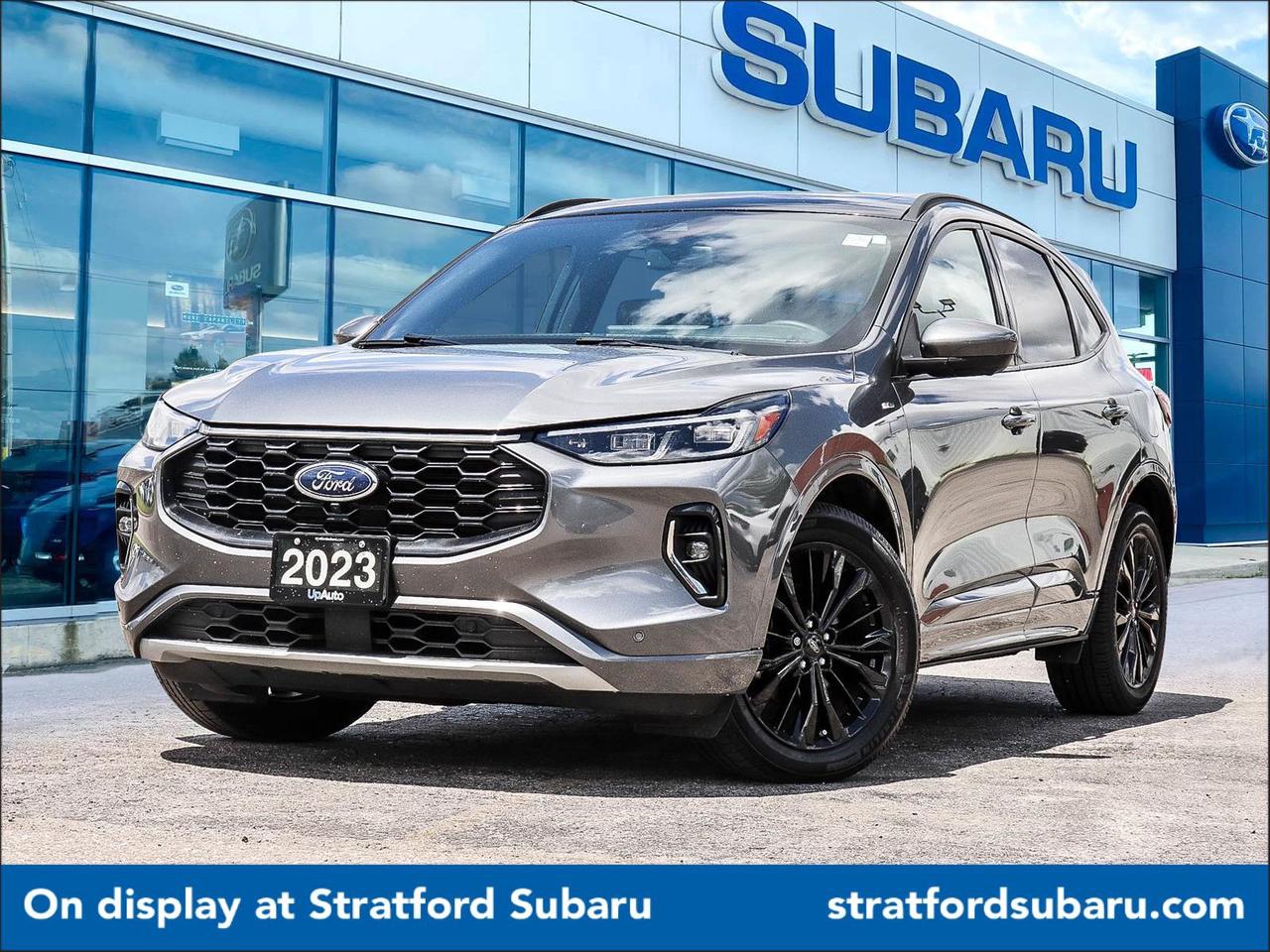 2023 Ford Escape ST-Line Elite Photo0