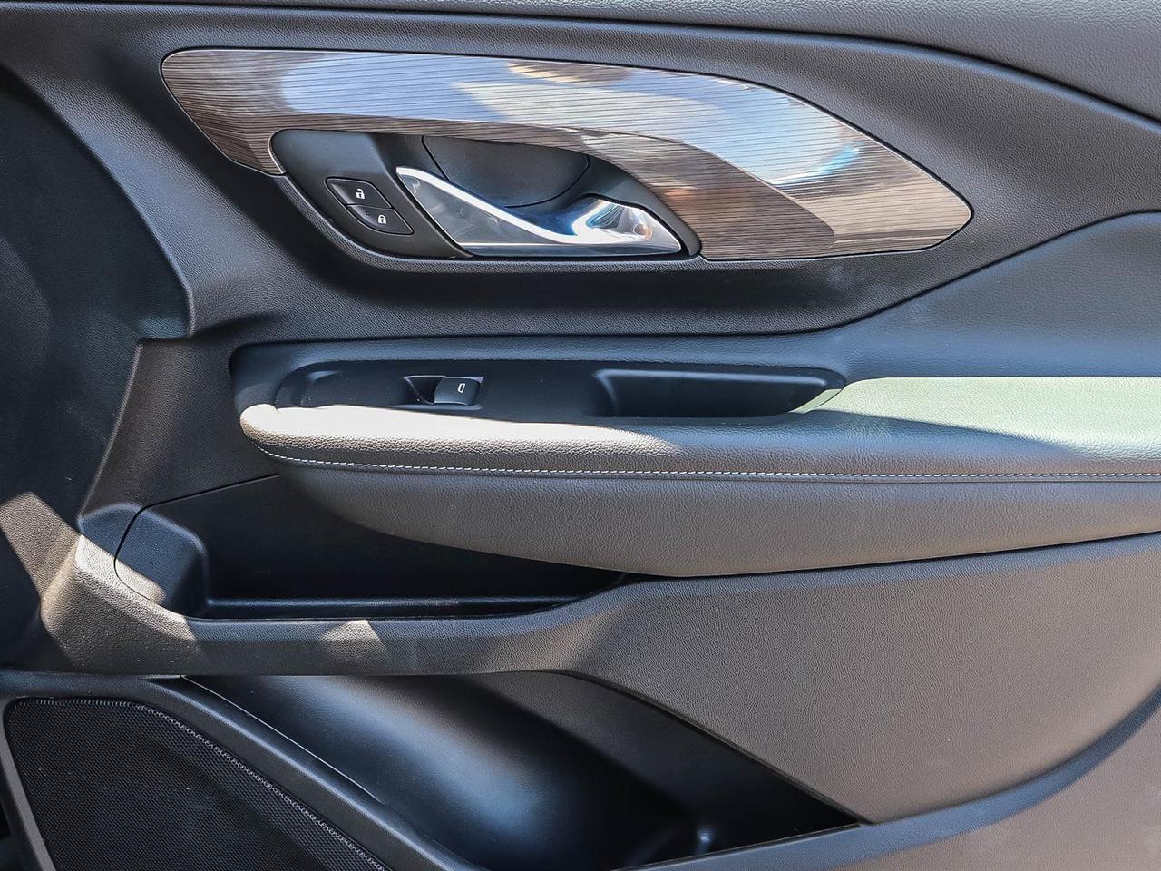 2023 GMC Terrain Denali Photo