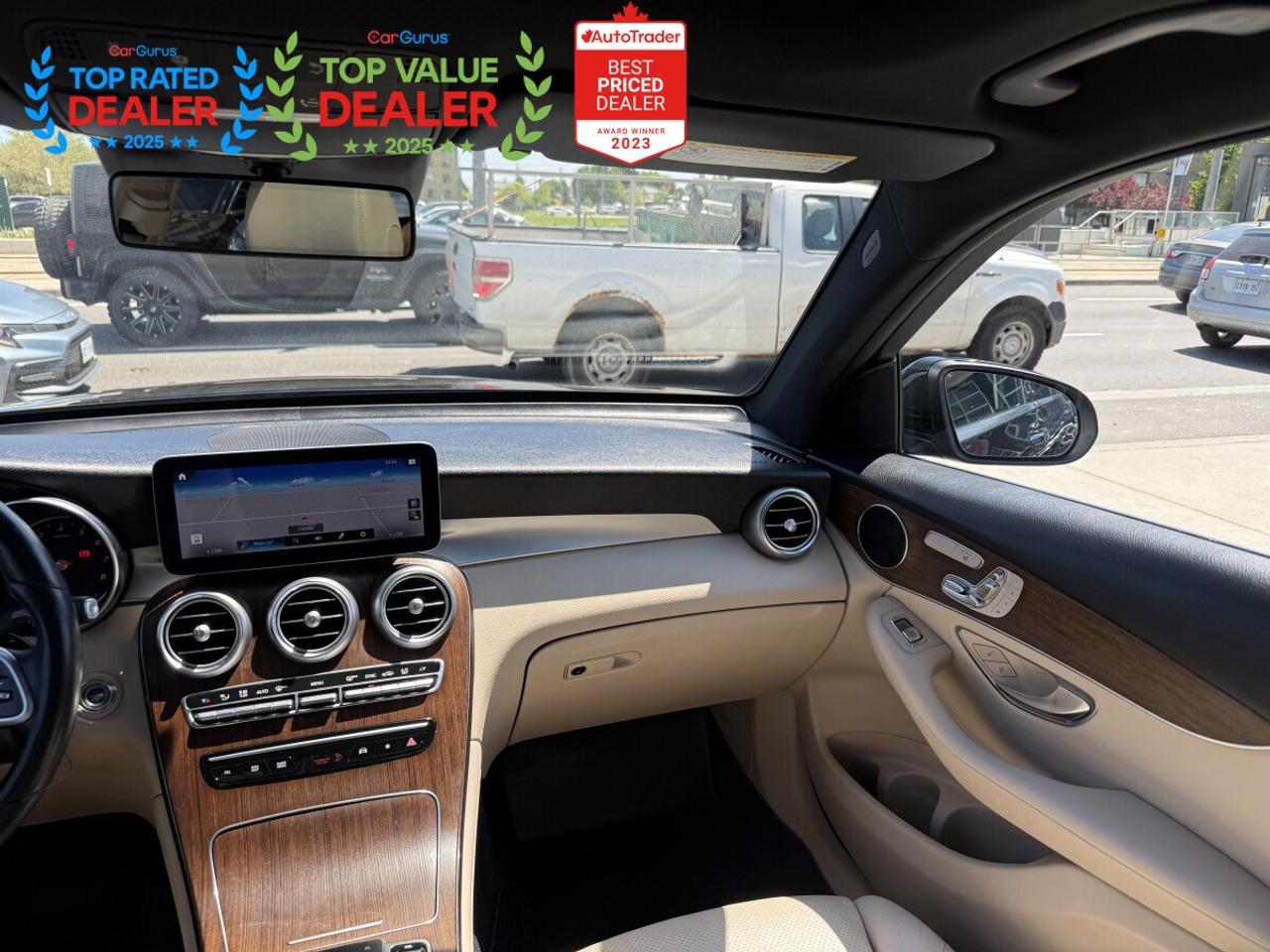 2020 Mercedes-Benz GLC-Class 300 | PREMIUM PKG | PANO | CARPLAY Photo