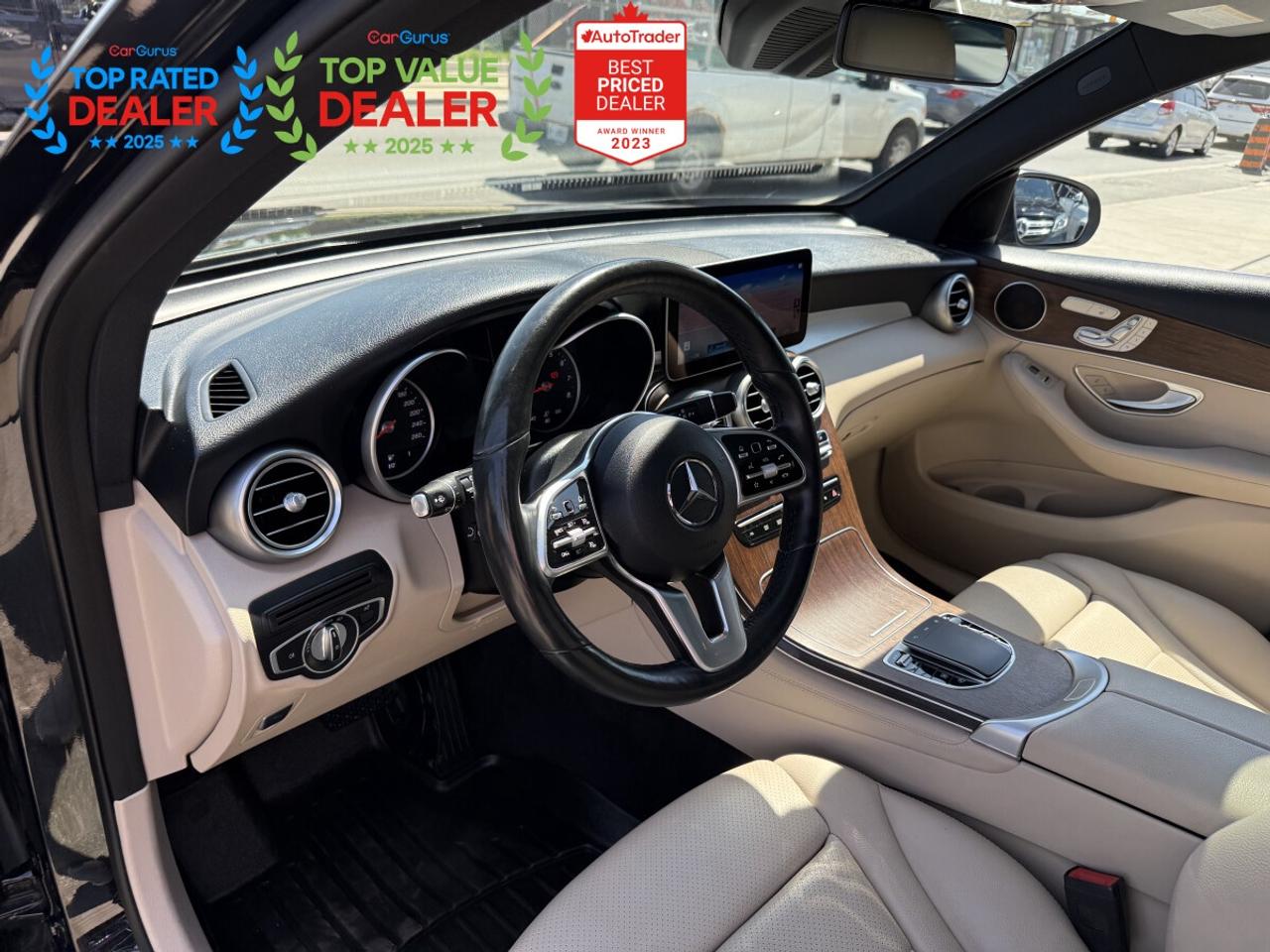 2020 Mercedes-Benz GLC-Class 300 | PREMIUM PKG | PANO | CARPLAY Photo