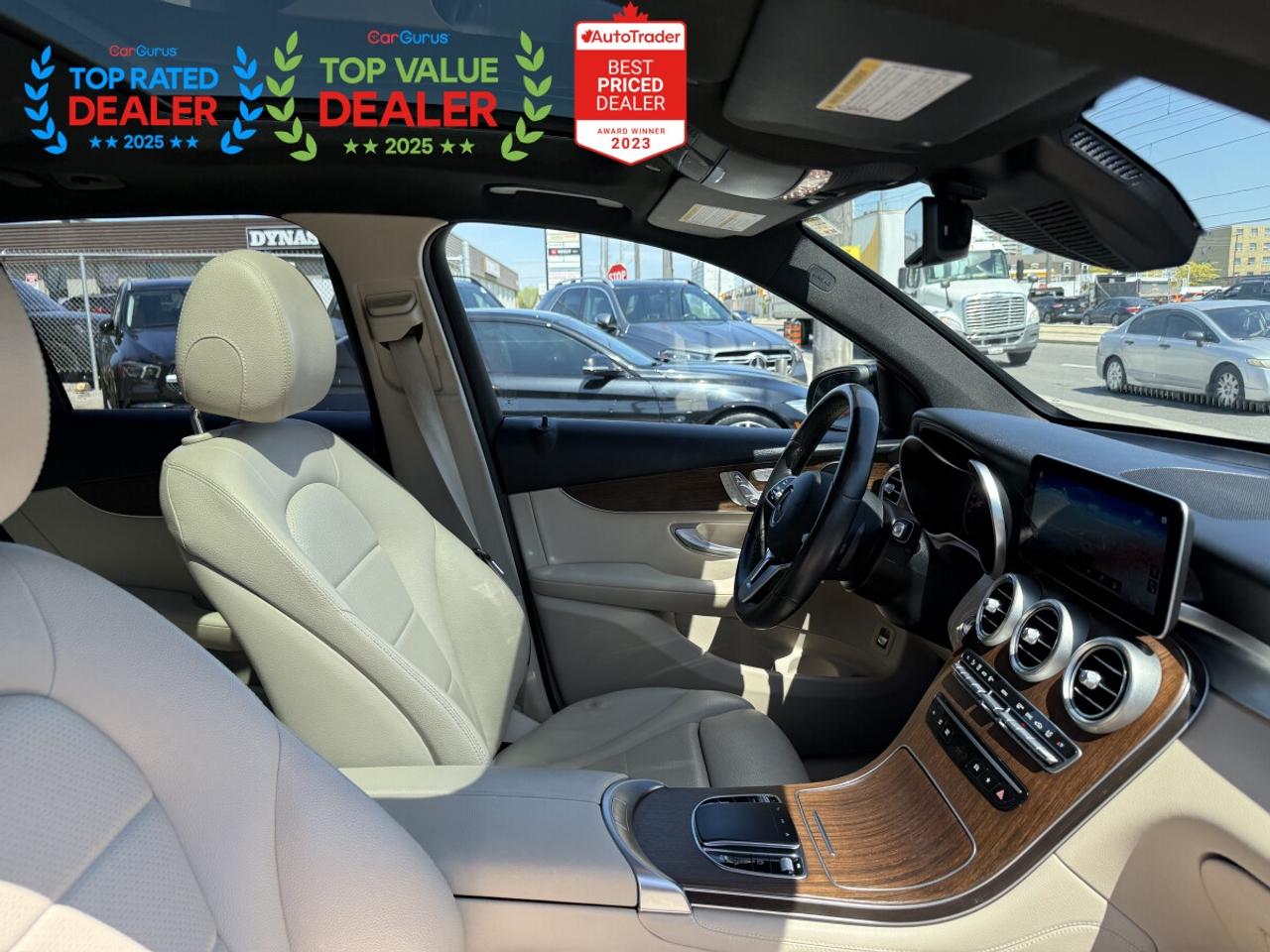 2020 Mercedes-Benz GLC-Class 300 | PREMIUM PKG | PANO | CARPLAY Photo