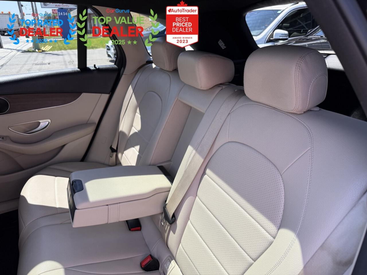 2020 Mercedes-Benz GLC-Class 300 | PREMIUM PKG | PANO | CARPLAY Photo