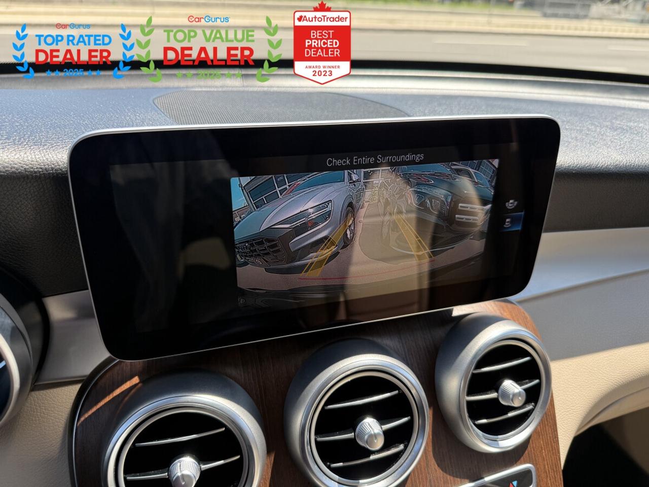 2020 Mercedes-Benz GLC-Class 300 | PREMIUM PKG | PANO | CARPLAY Photo