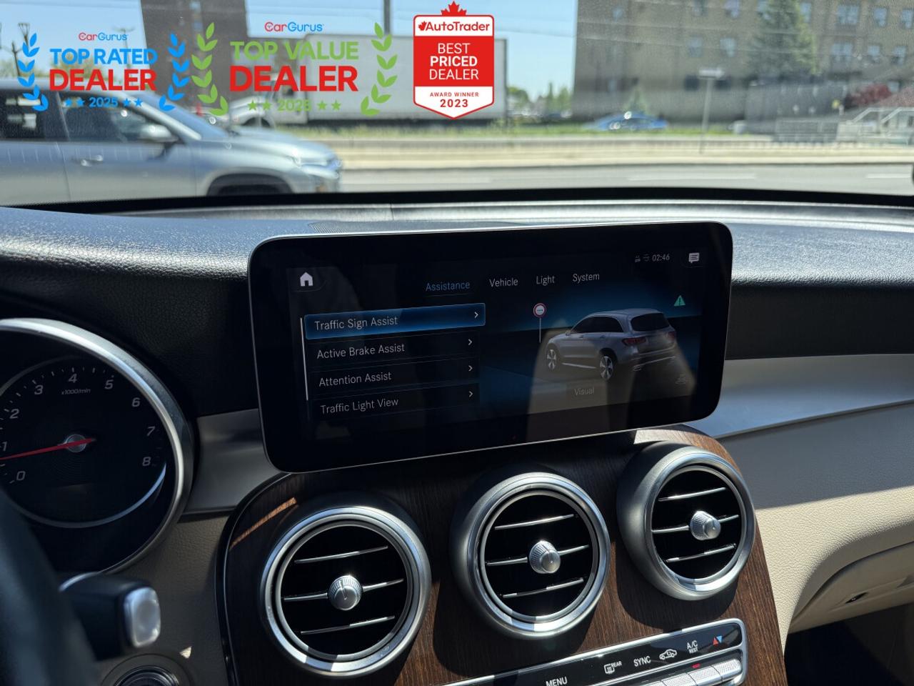 2020 Mercedes-Benz GLC-Class 300 | PREMIUM PKG | PANO | CARPLAY Photo