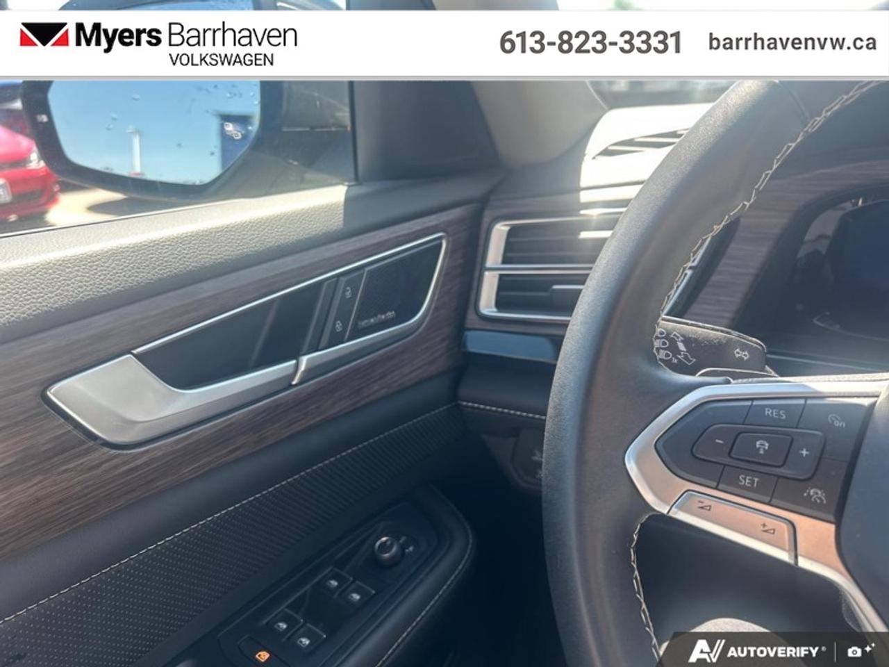2024 Volkswagen Atlas Highline 2.0 TSI  - Leather Seats Photo