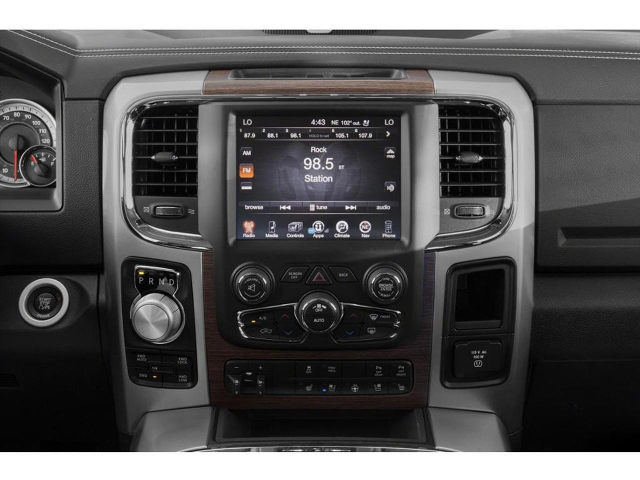 2013 RAM 1500 Laramie Photo