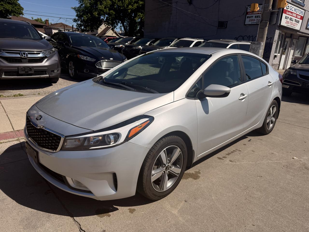 2018 Kia Forte LX AUTO Photo2