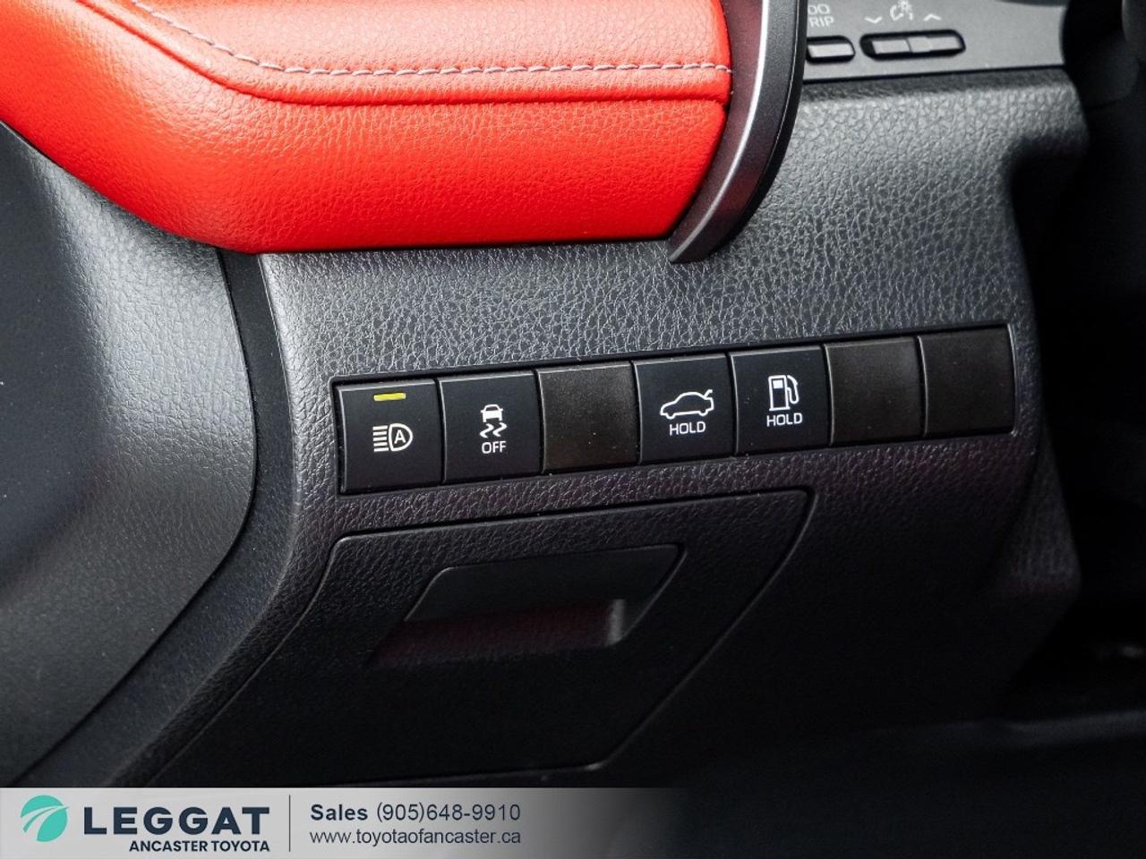 2020 Toyota Camry XSE Auto Photo