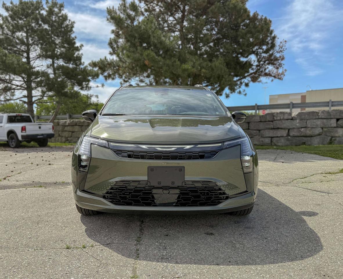 2027 Chrysler Pacifica SELECT | S Package Photo1