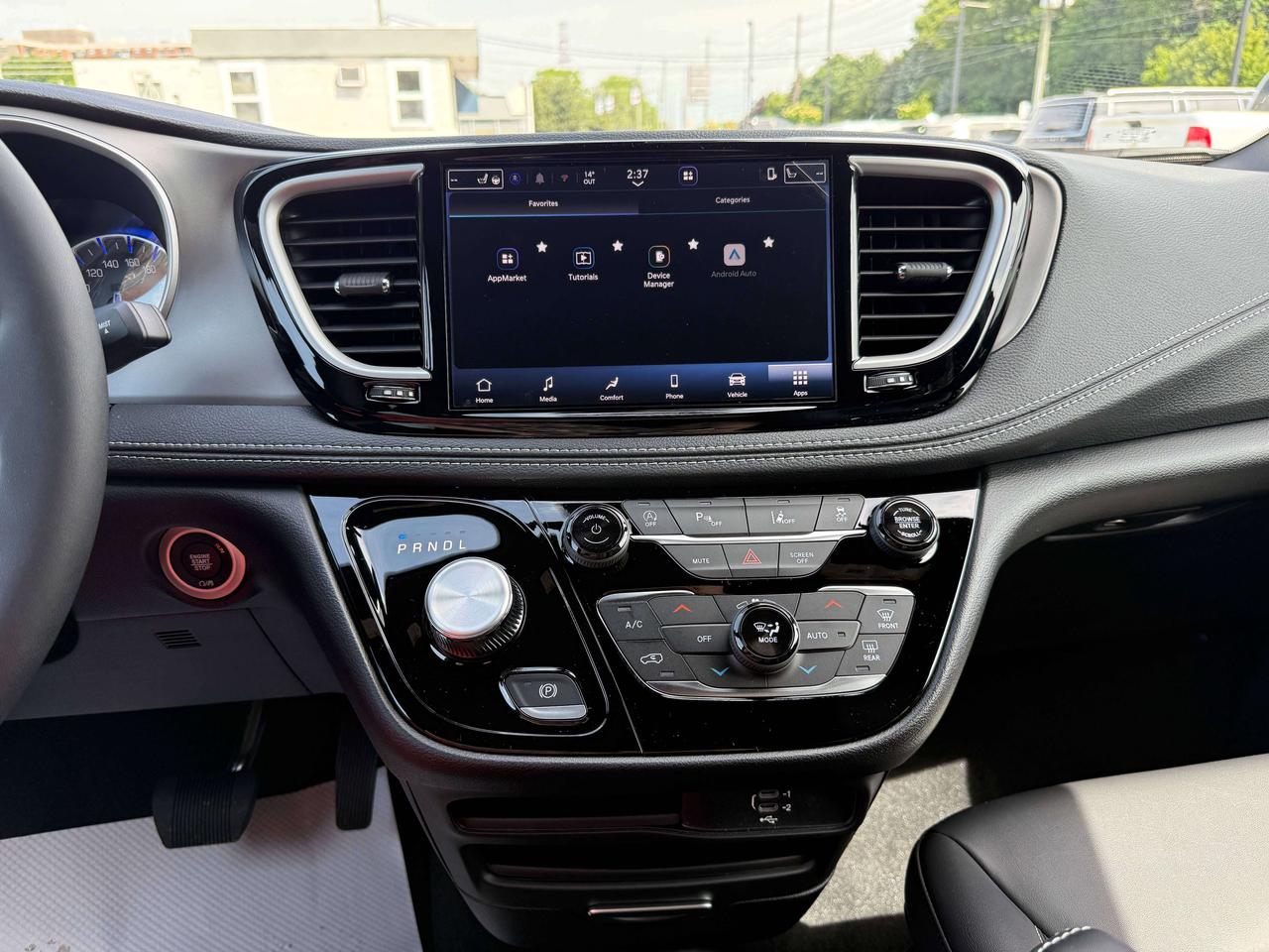 2027 Chrysler Pacifica SELECT | S Package Photo