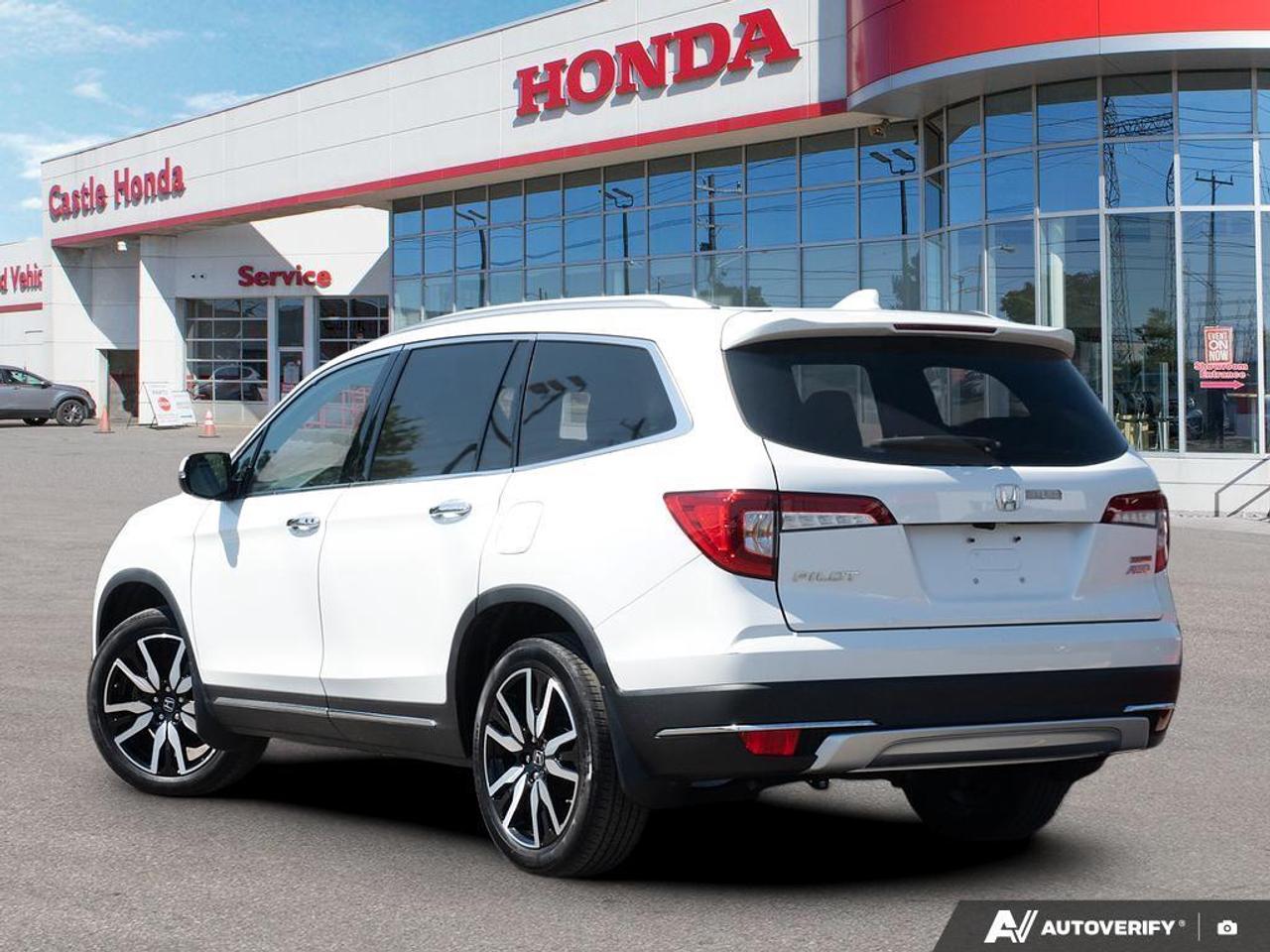 2022 Honda Pilot 4DR AWD 7 PASS TOURI Photo4