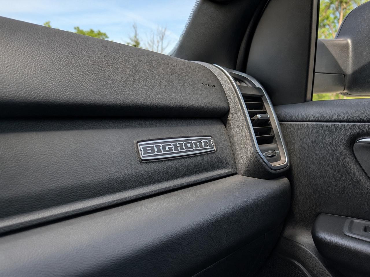 2026 RAM 1500 BIG HORN | Level 2 | HEMI | Pano Roof | NIght Pkg Photo