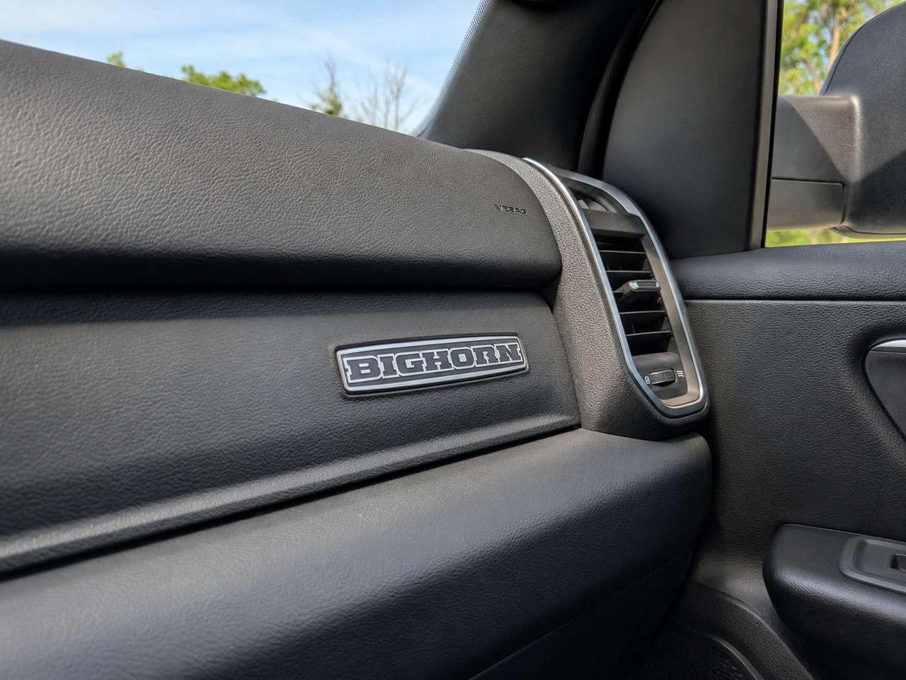 2026 RAM 1500 BIG HORN | Level 2 | HEMI | Pano Roof | NIght Pkg Photo