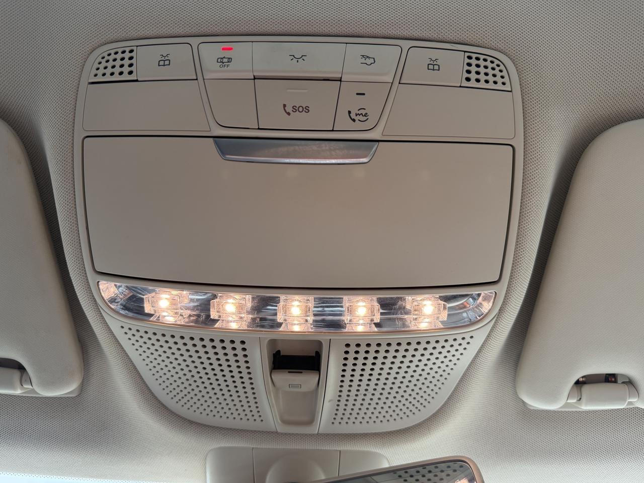 2020 Mercedes-Benz C-Class C 300 4MATIC Sedan Photo