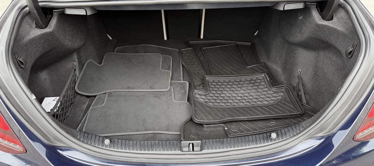 2020 Mercedes-Benz C-Class C 300 4MATIC Sedan Photo