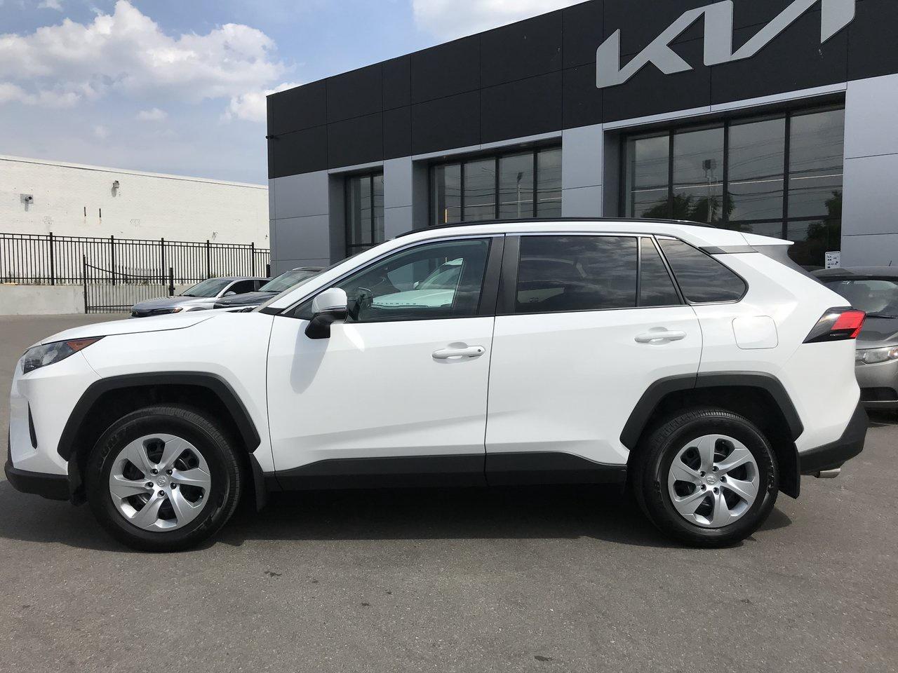 2021 Toyota RAV4 LE AWD Pkg.   No Accidents   Clean Carfax Photo