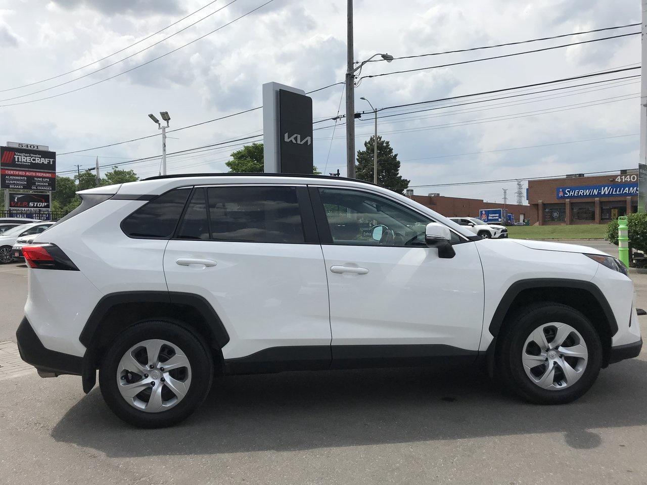 2021 Toyota RAV4 LE AWD Pkg.   No Accidents   Clean Carfax Photo