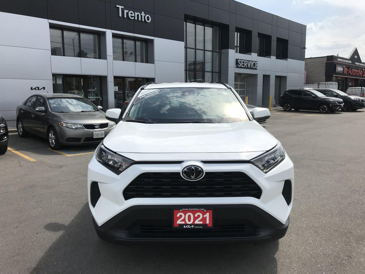 2021 Toyota RAV4 LE AWD Pkg.   No Accidents   Clean Carfax Photo