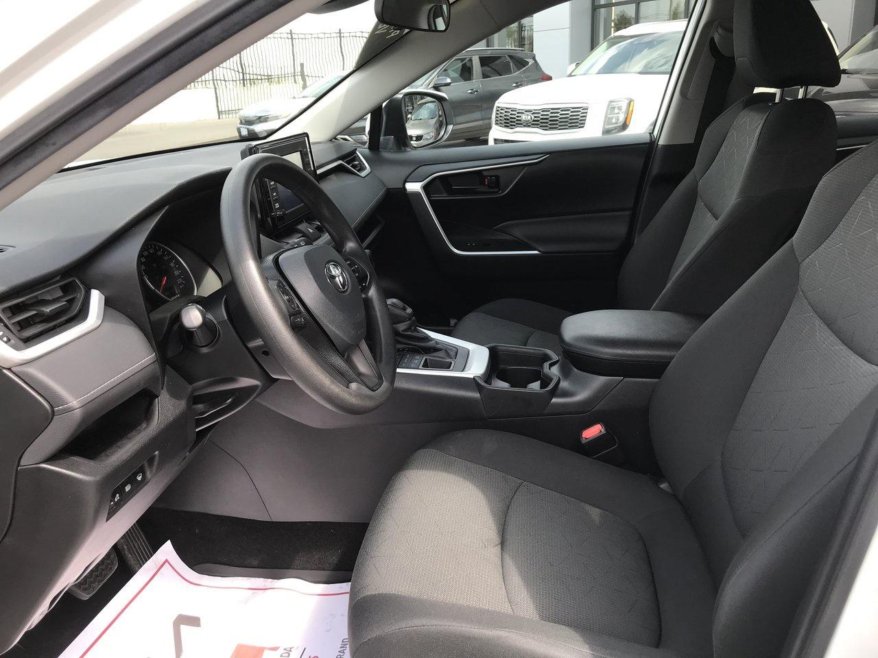 2021 Toyota RAV4 LE AWD Pkg.   No Accidents   Clean Carfax Photo