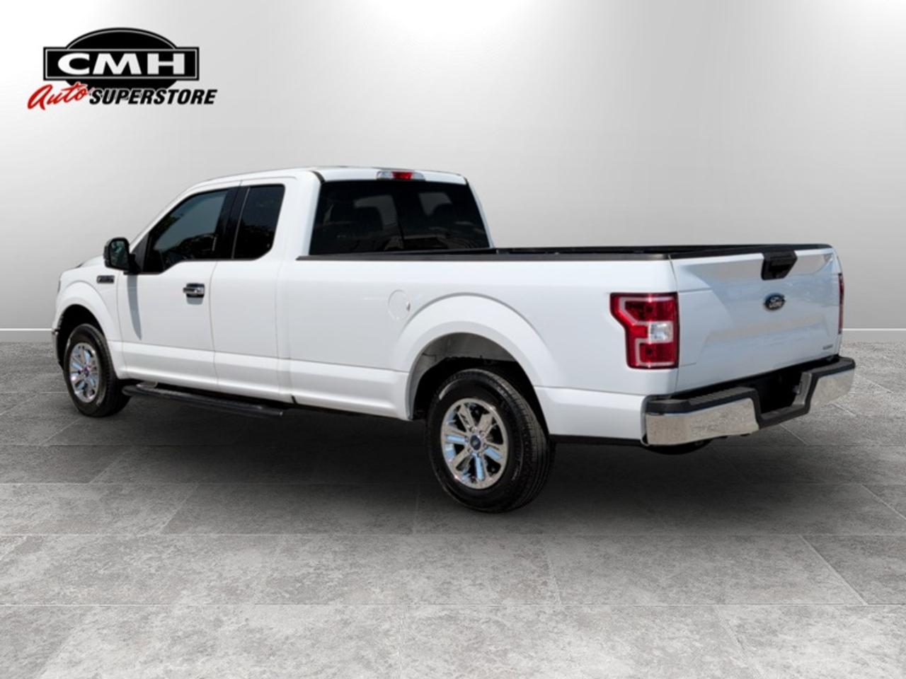 2020 Ford F-150 XLT  **CLEAN CARFAX - RWD** Photo