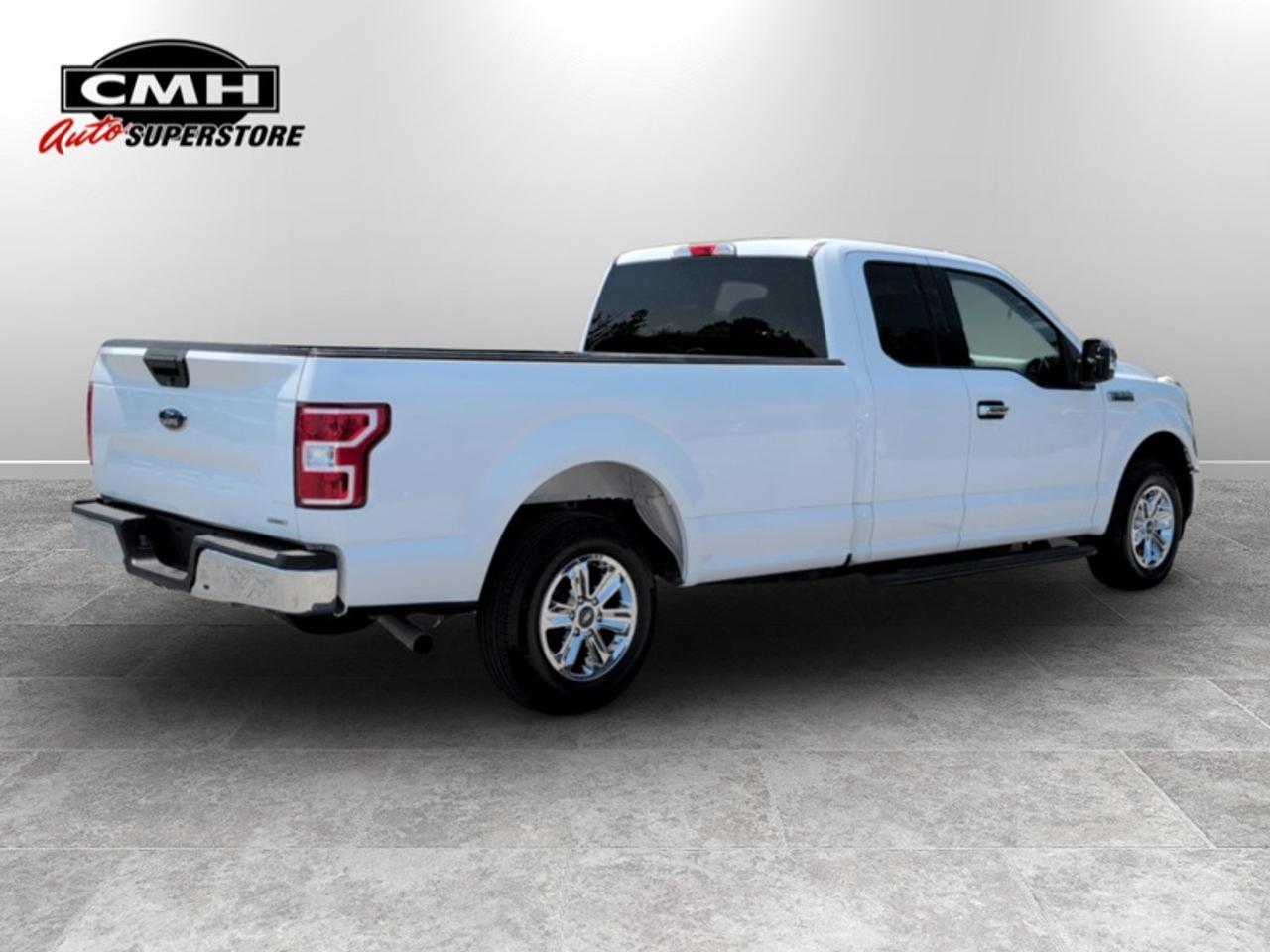 2020 Ford F-150 XLT  **CLEAN CARFAX - RWD** Photo