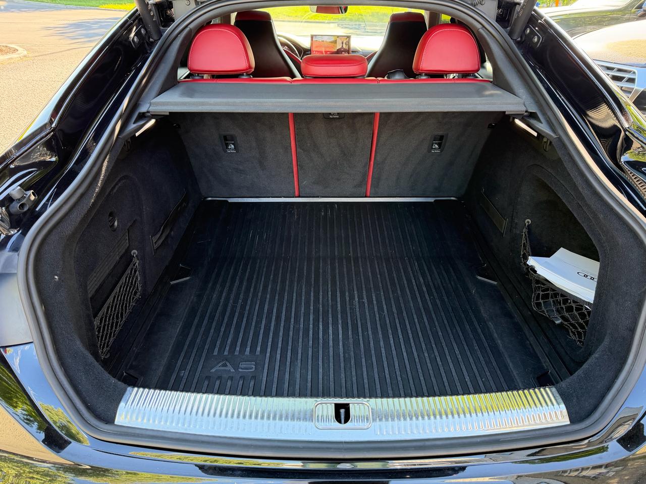 2020 Audi S5 Technik B&O Stereo-carbon fiber trim-red calipers! Photo