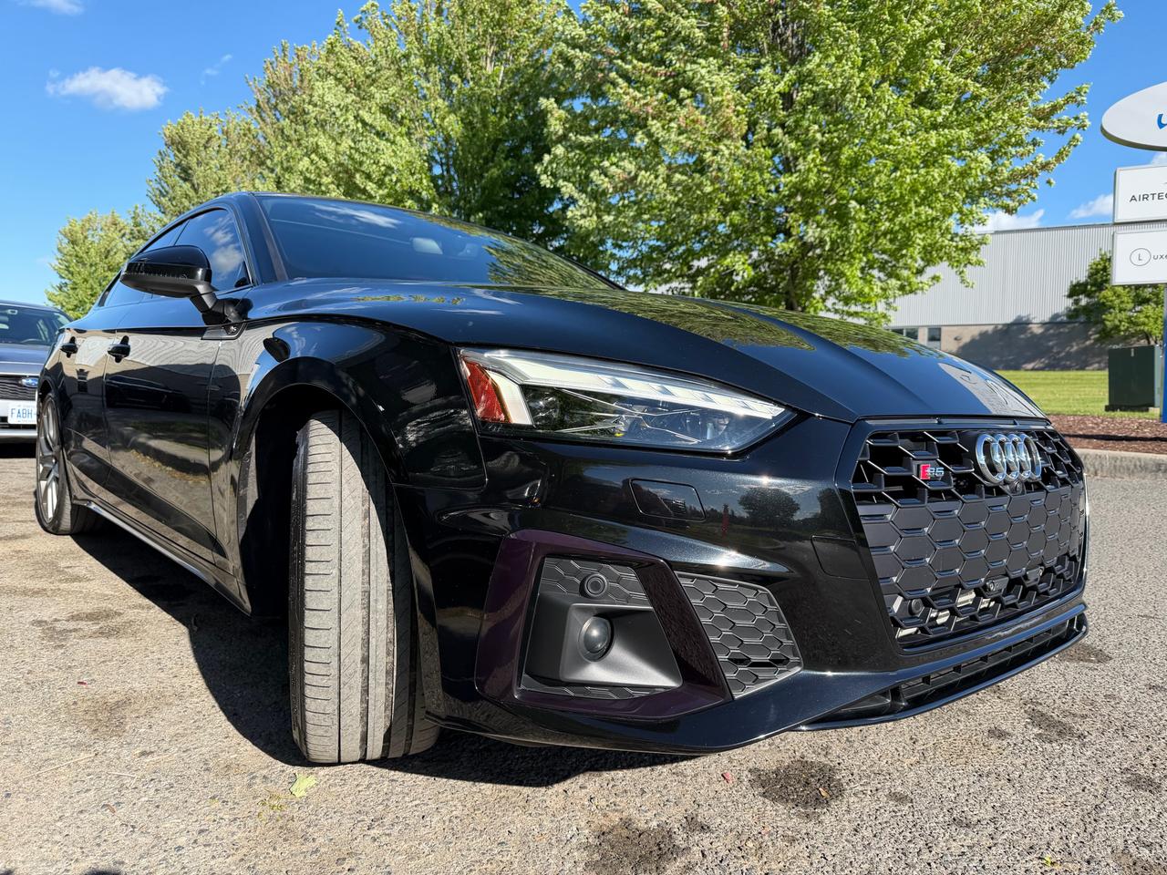 2020 Audi S5 Technik B&O Stereo-carbon fiber trim-red calipers! Photo