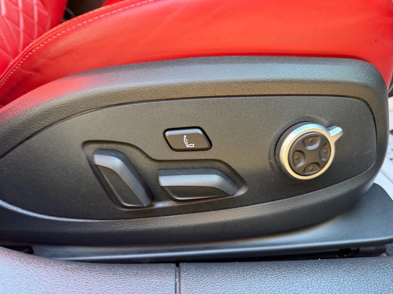2020 Audi S5 Technik B&O Stereo-carbon fiber trim-red calipers! Photo