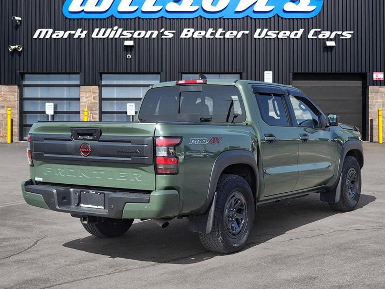 2025 Nissan Frontier PRO-4X Luxury | Fender Audio | Leather | Sunroof | Nav | Wireless Charging | Carplay | and More ! Photo