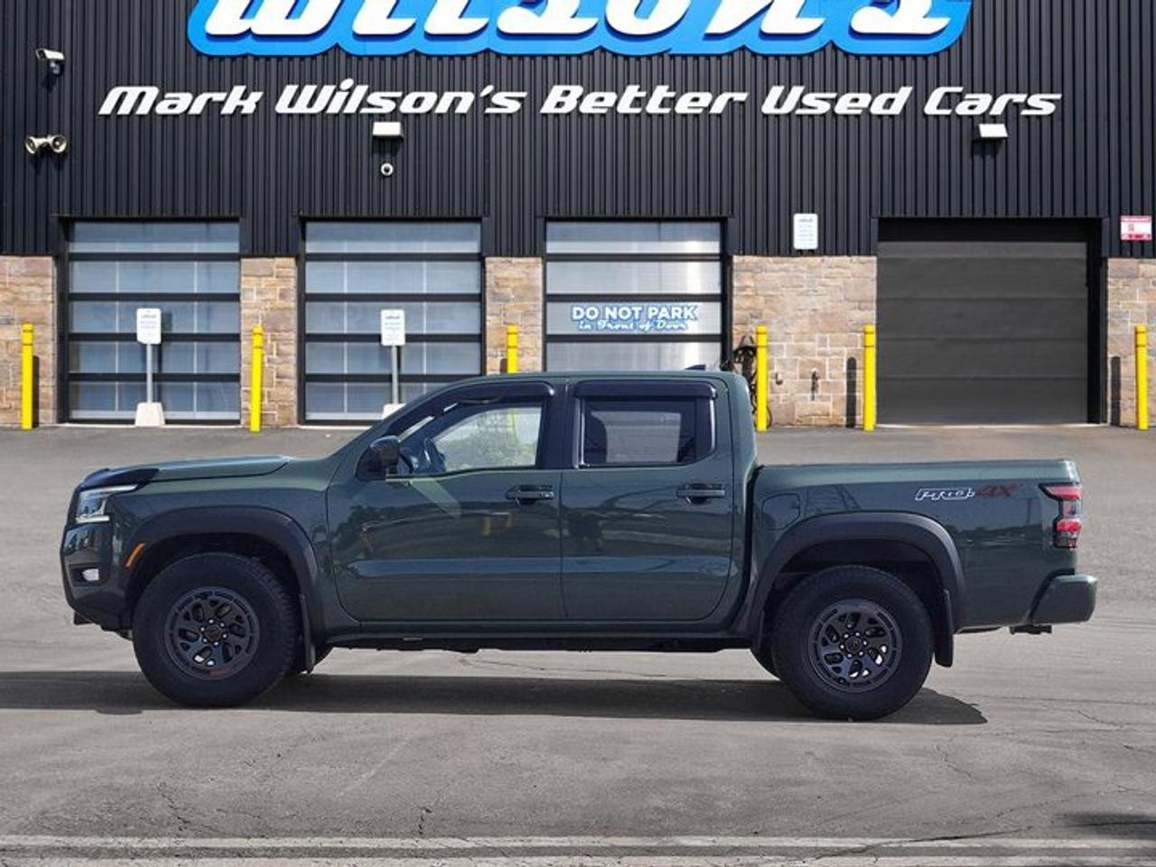 2025 Nissan Frontier PRO-4X Luxury | Fender Audio | Leather | Sunroof | Nav | Wireless Charging | Carplay | and More ! Photo1