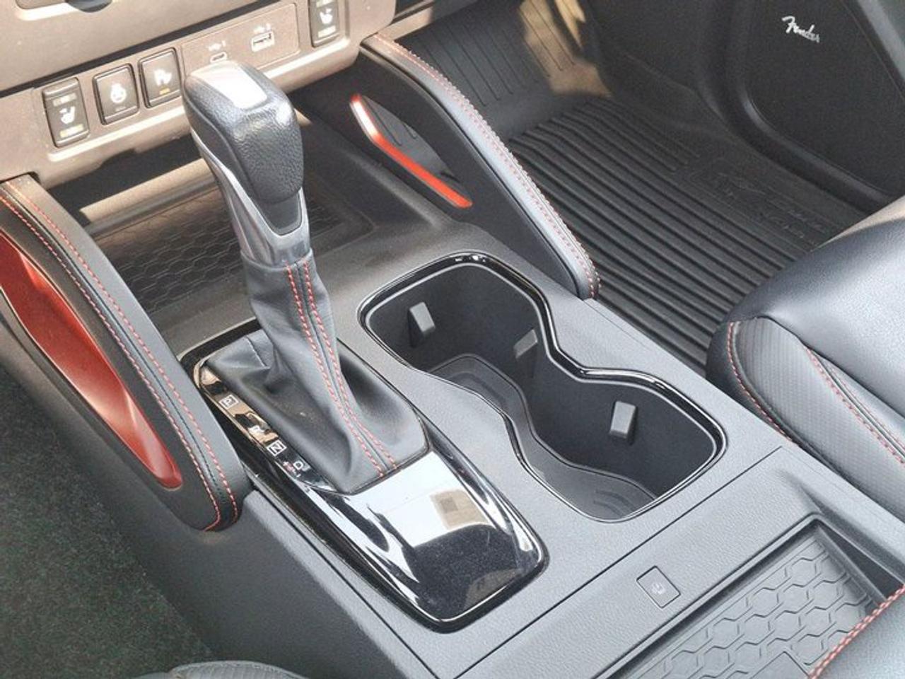 2025 Nissan Frontier PRO-4X Luxury | Fender Audio | Leather | Sunroof | Nav | Wireless Charging | Carplay | and More ! Photo