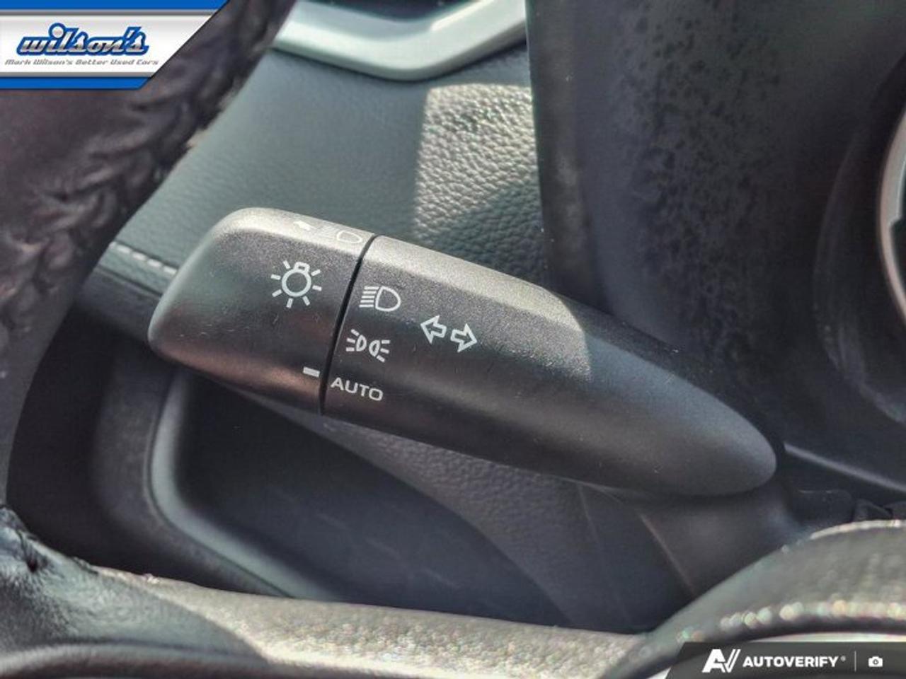 2025 Toyota RAV4 XLE AWD | Sunroof | Radar Cruise | Heated Wheel + Seats | Power Liftgate | Carplay | and More ! Photo