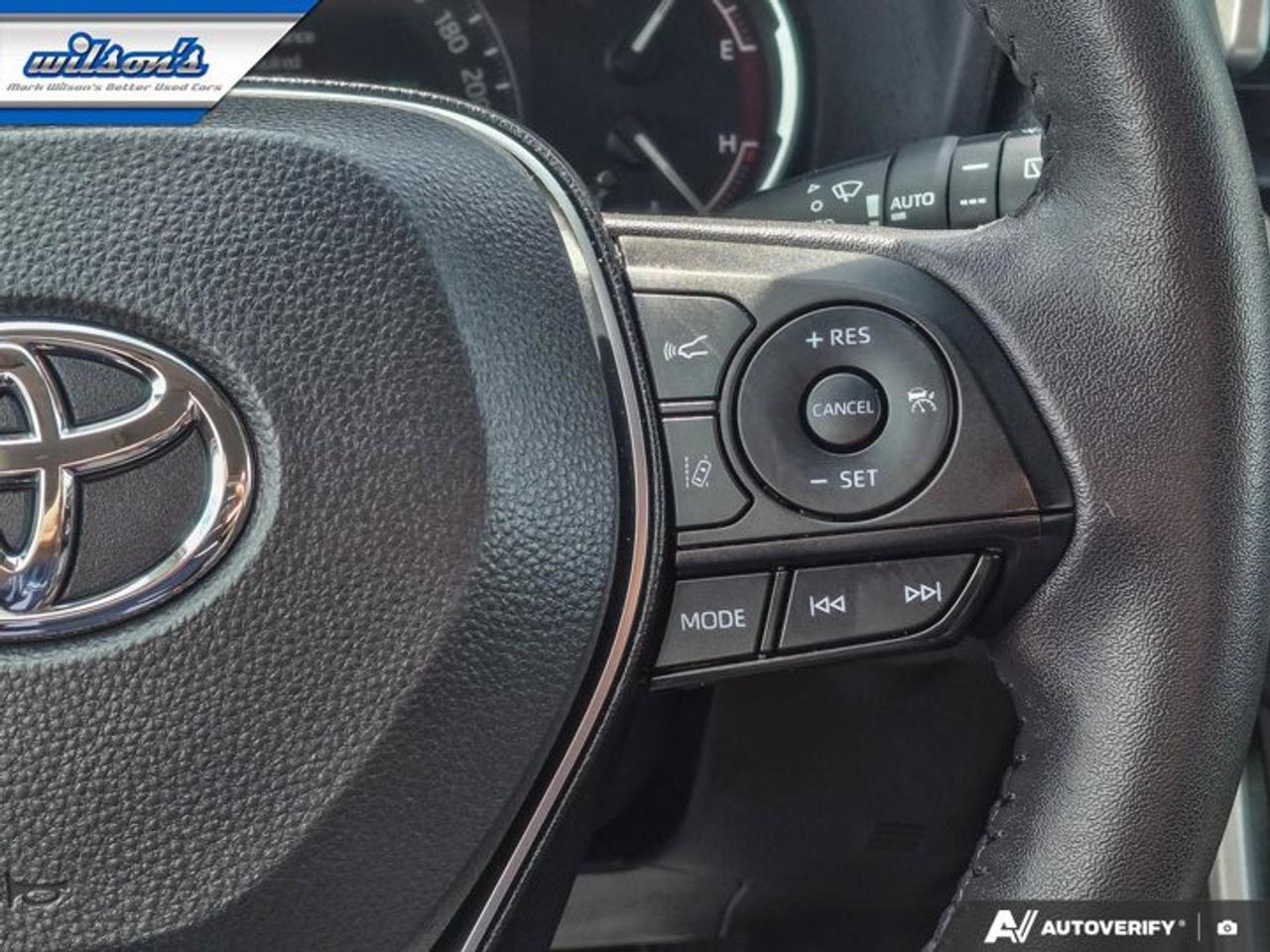 2025 Toyota RAV4 XLE AWD | Sunroof | Radar Cruise | Heated Wheel + Seats | Power Liftgate | Carplay | and More ! Photo