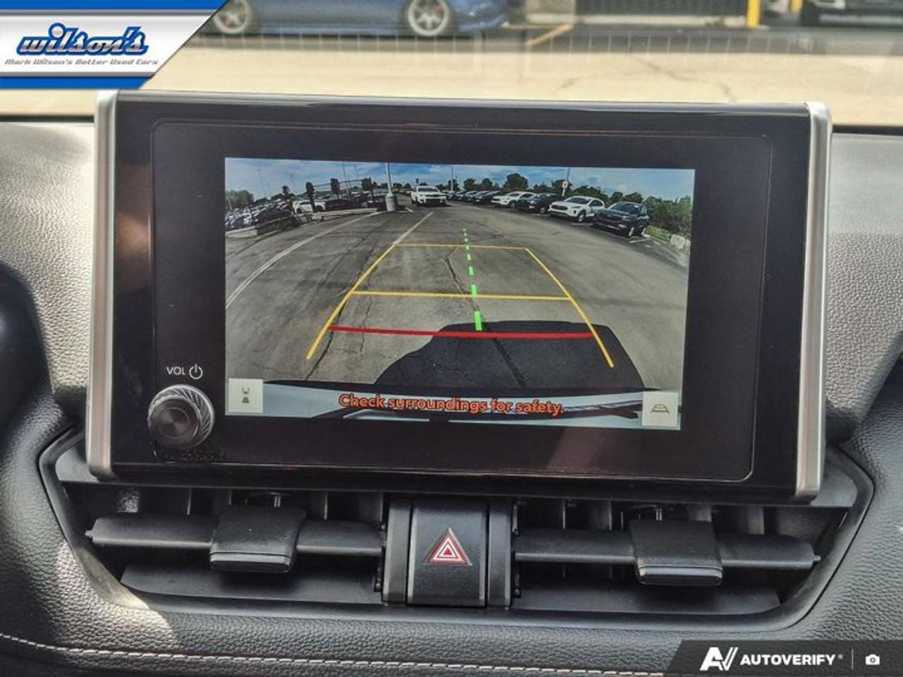 2025 Toyota RAV4 XLE AWD | Sunroof | Radar Cruise | Heated Wheel + Seats | Power Liftgate | Carplay | and More ! Photo